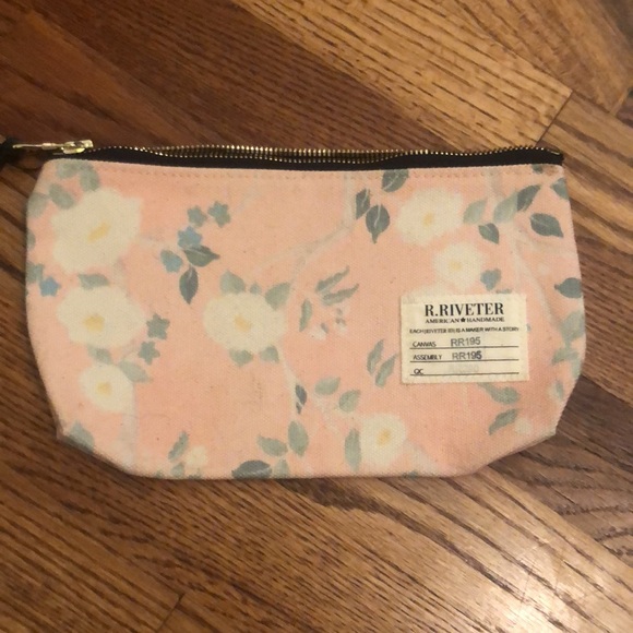 R. Riveter Pouch - Picture 2 of 4